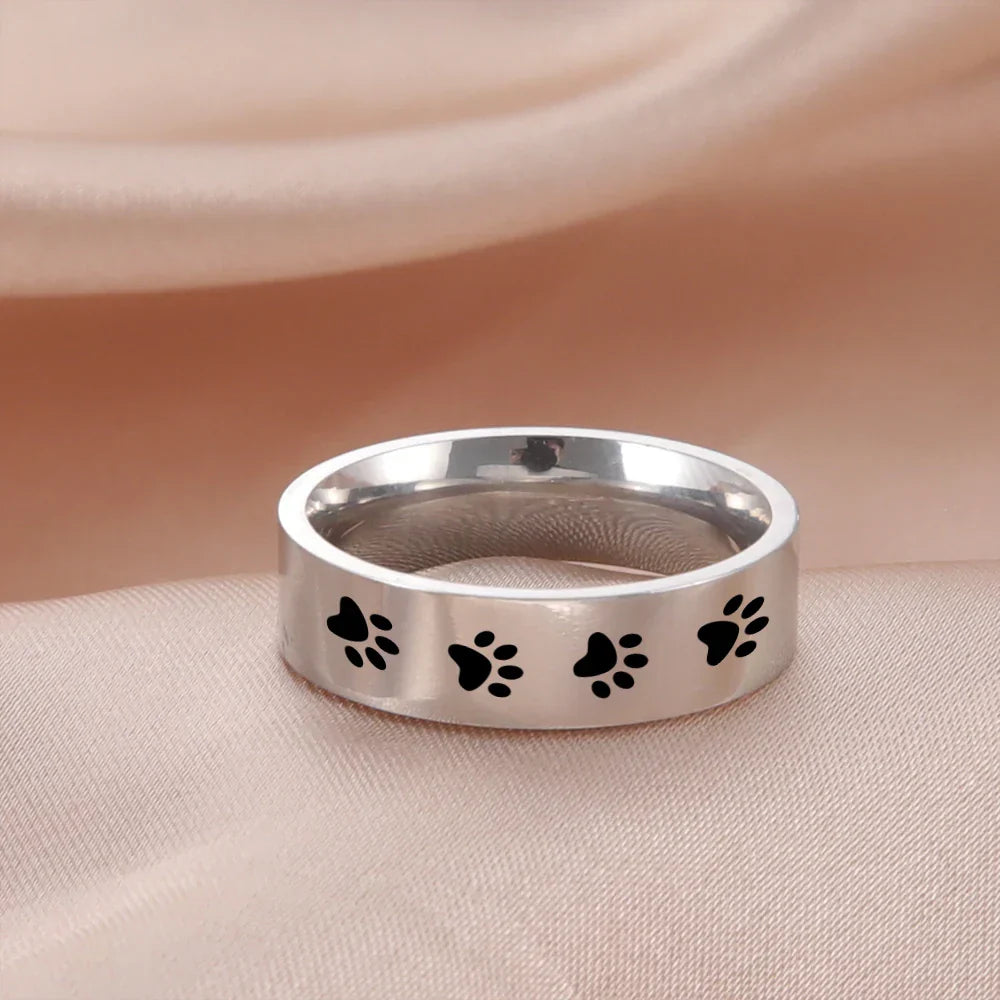 Artisan Paw Print Band in Stainless Steel